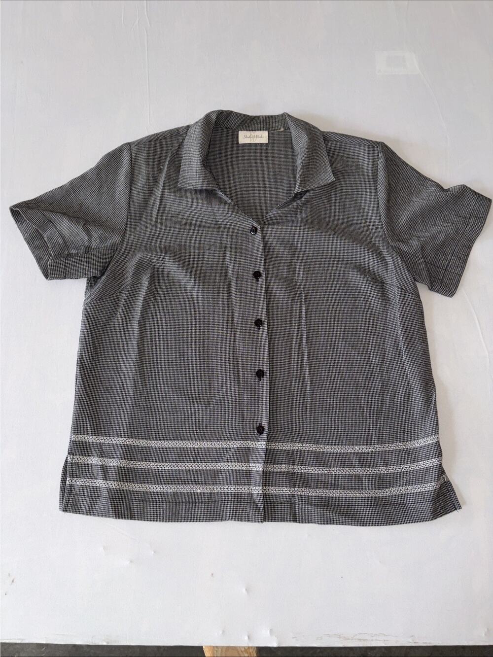 Women’s Studio Works Button Up T Shirt Vintage